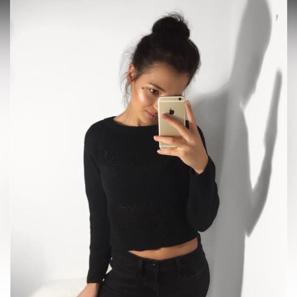 Sweater arrival - Picture 4 of 4
